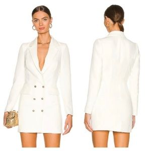 Superdown Madeline Blazer Dress Size:Medium
MSRP: $90
NWT, perfect condition!